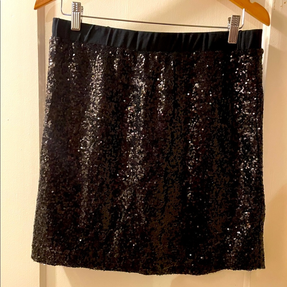 NWT black sequin skirt